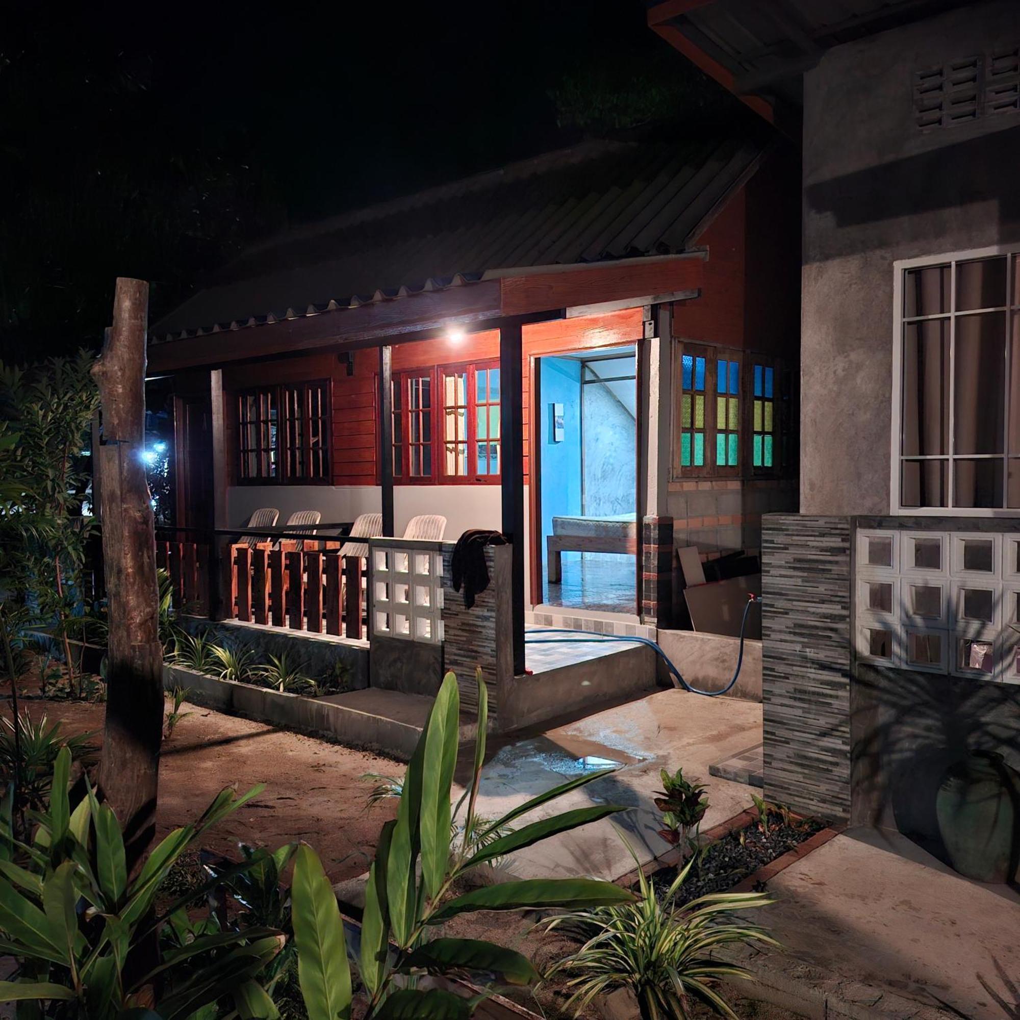 Villa Lanta Valom Buri à Ko Lanta Extérieur photo